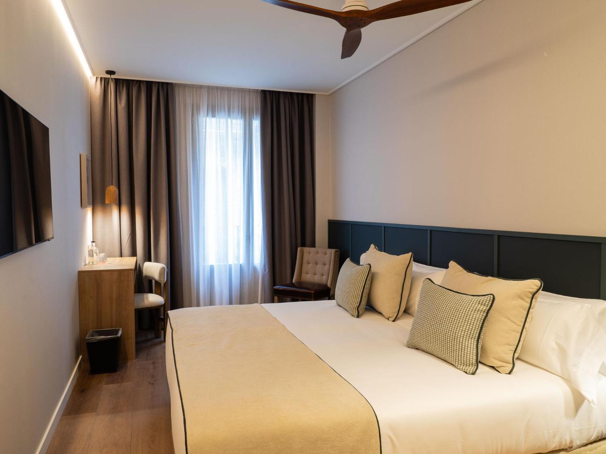 Hotel Well And Come Málaga Eksteriør billede