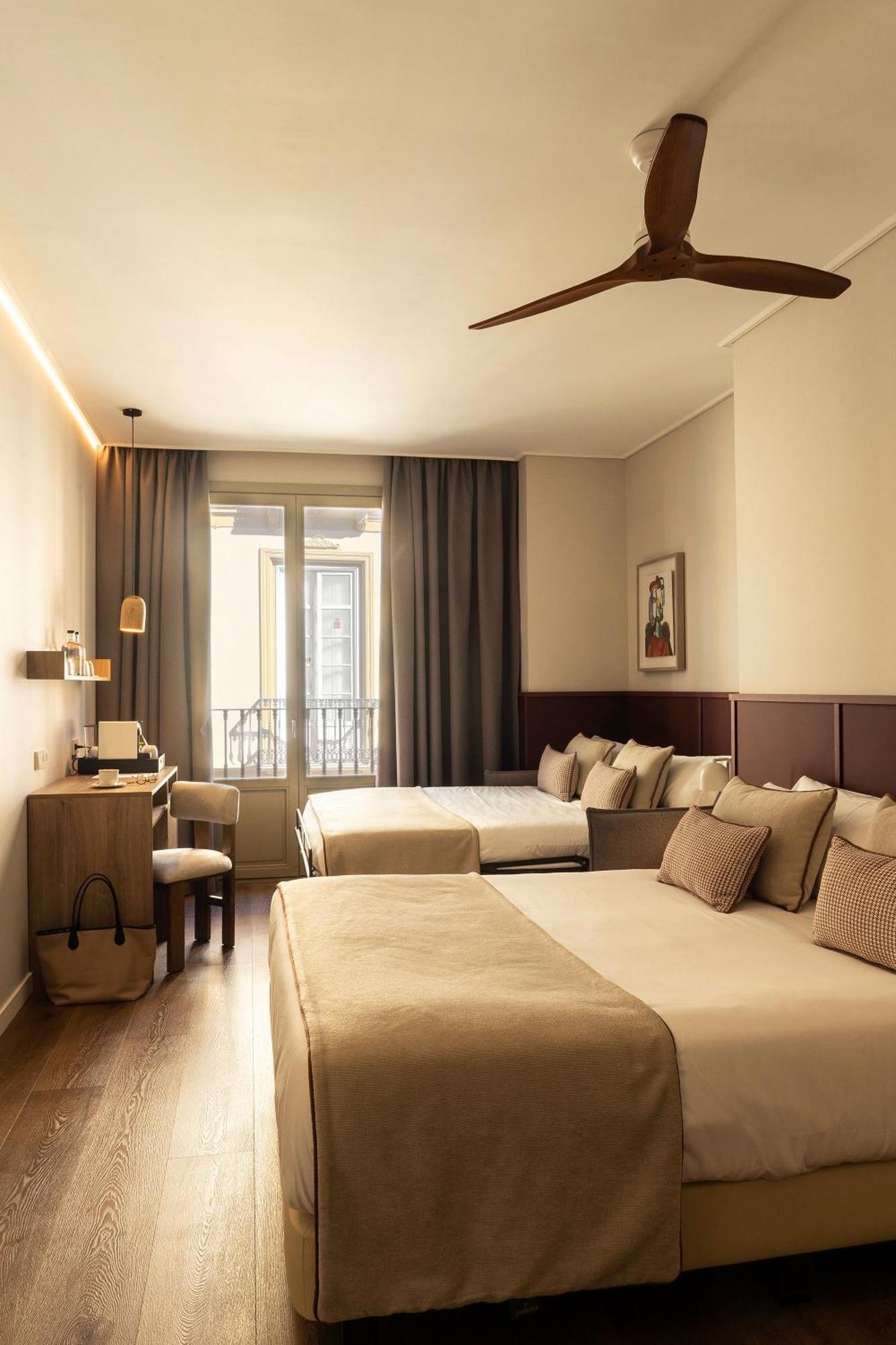 Hotel Well And Come Málaga Eksteriør billede